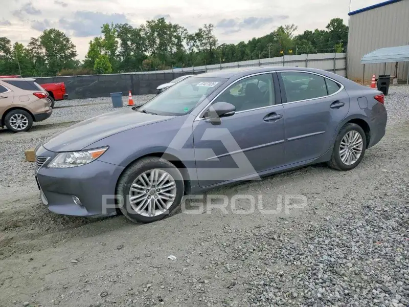 2014 Lexus ES350 photo