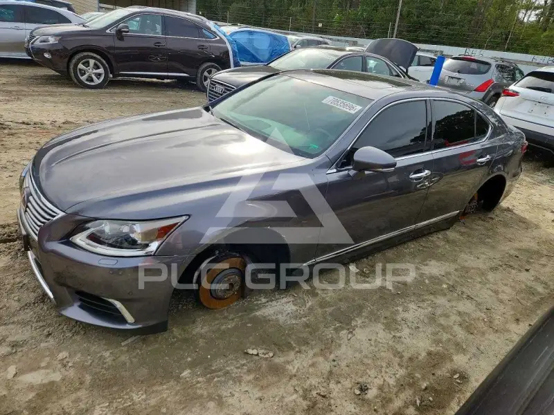 2014 Lexus LS photo