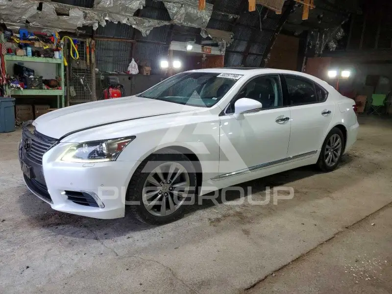 2014 Lexus LS460 photo
