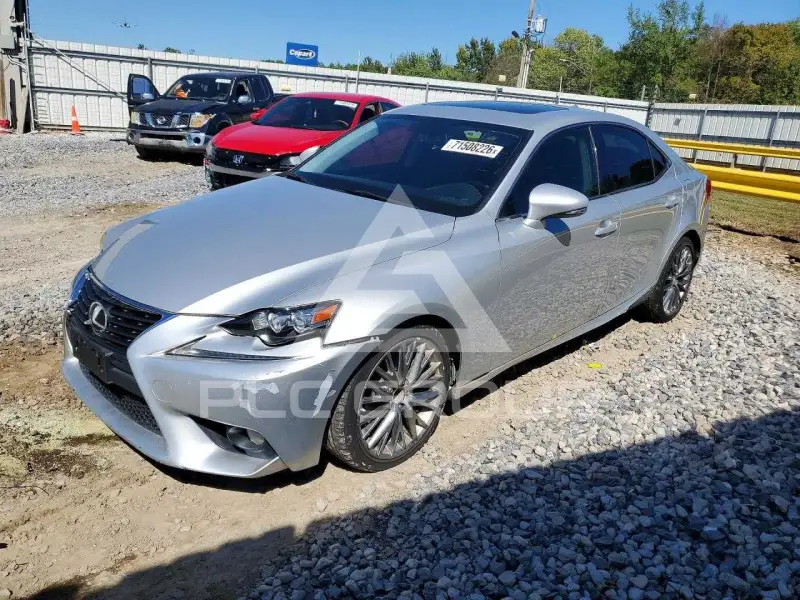 2014 Lexus IS фото