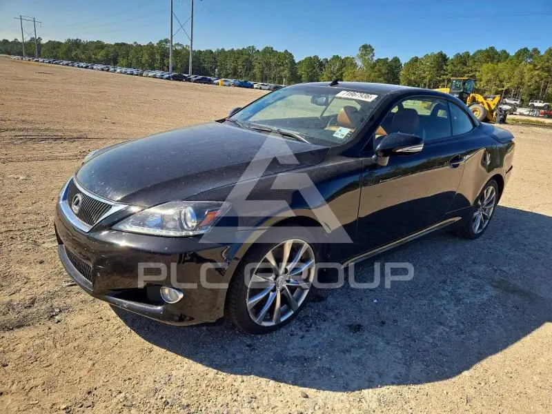 2014 Lexus IS photo