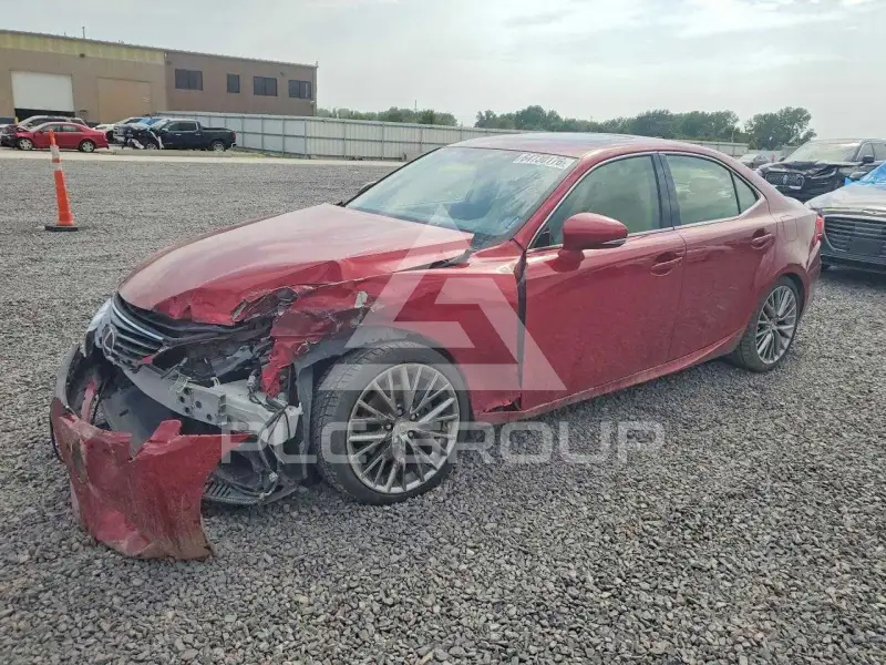 2014 Lexus IS фото