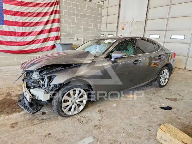 2014 Lexus IS фото