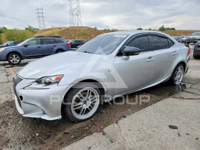 2014 Lexus IS фото