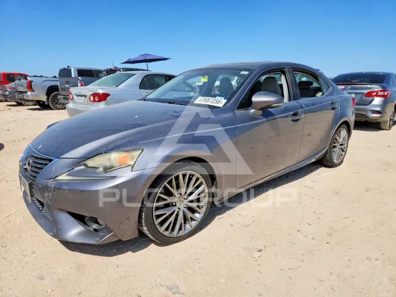 2014 Lexus IS фото