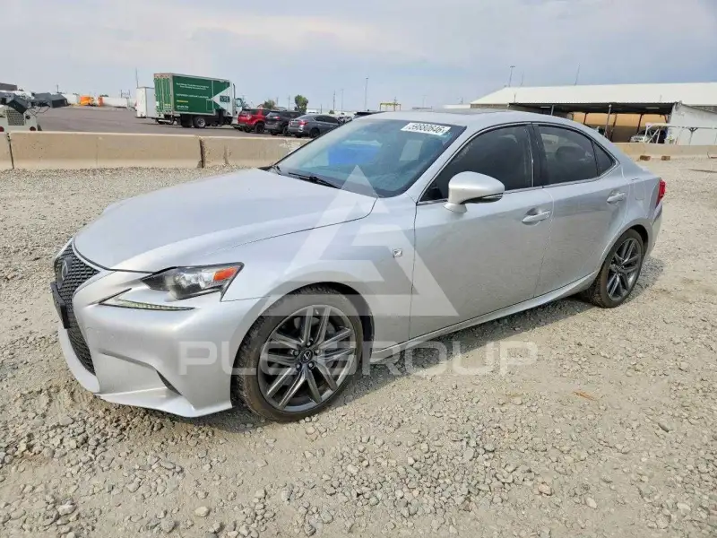 2014 Lexus IS photo
