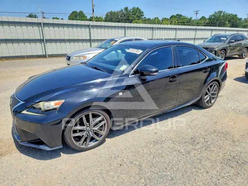 2014 Lexus IS photo