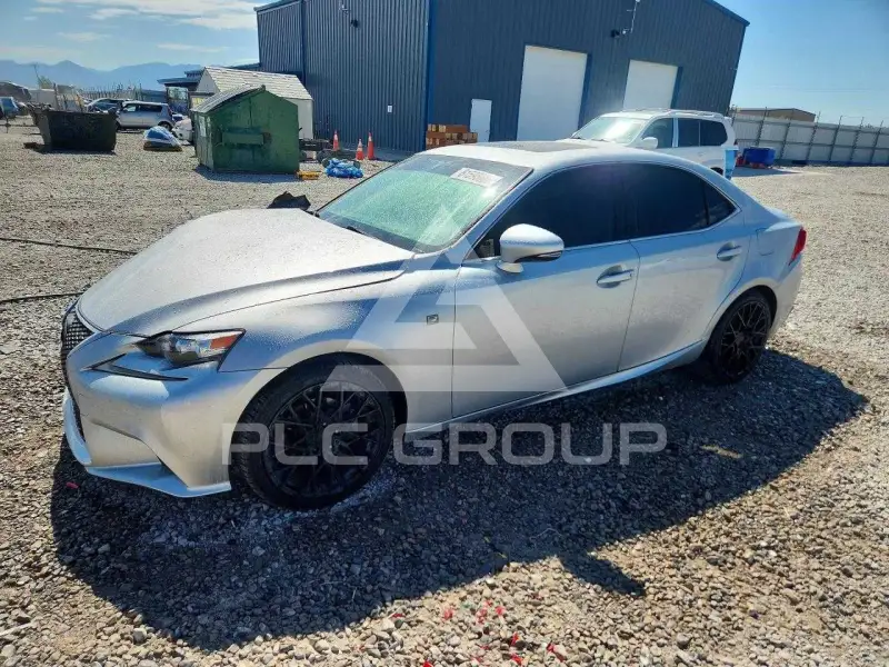 2014 Lexus IS фото