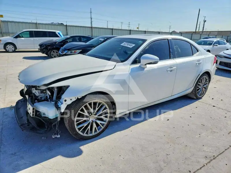 2014 Lexus IS фото