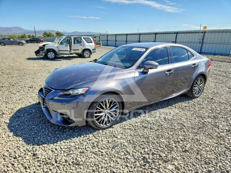 2014 Lexus IS фото