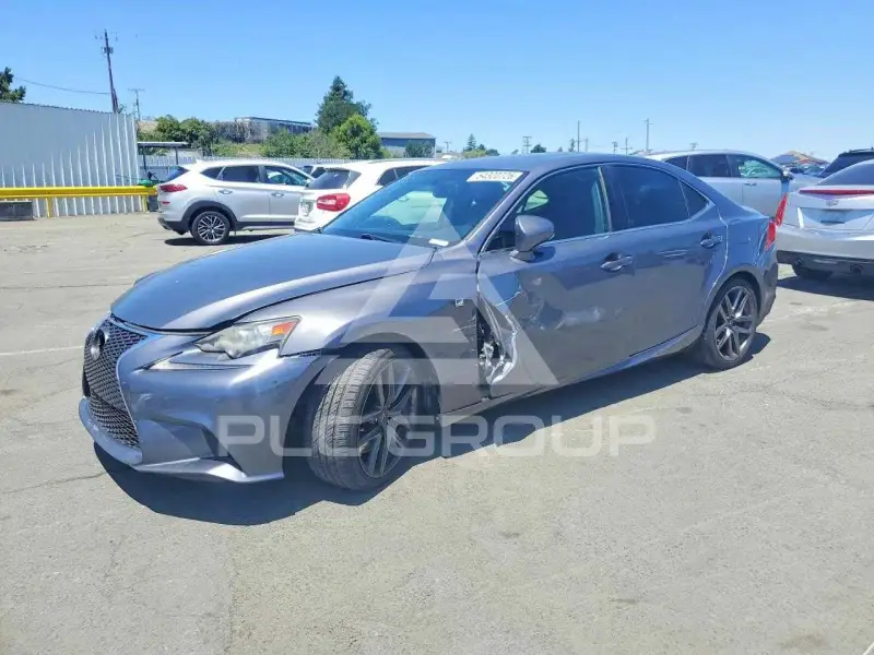 2014 Lexus IS photo