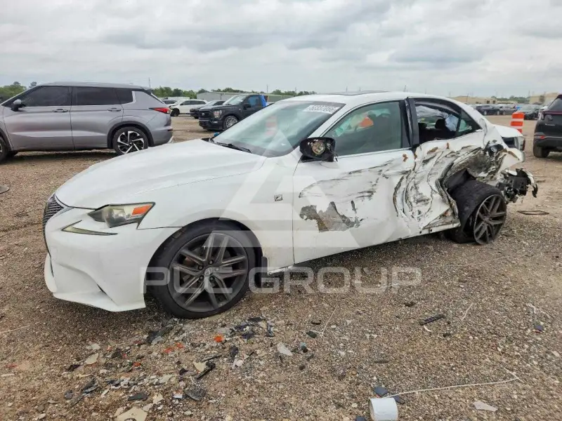 2014 Lexus IS фото