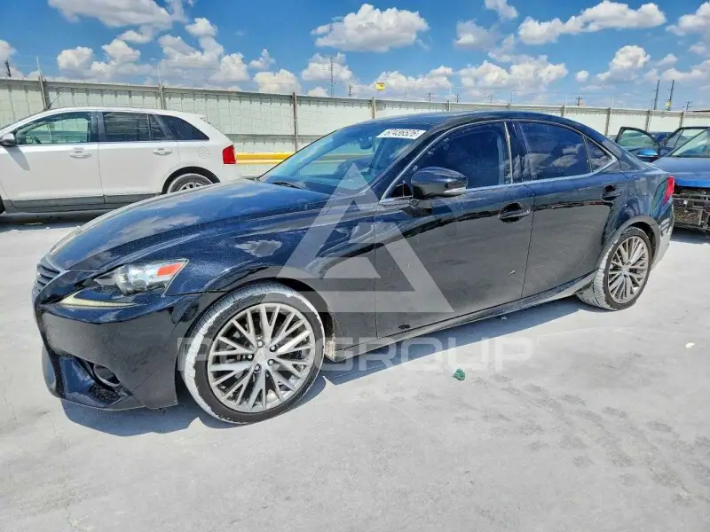 2014 Lexus IS фото