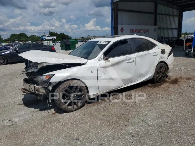 2014 Lexus IS фото