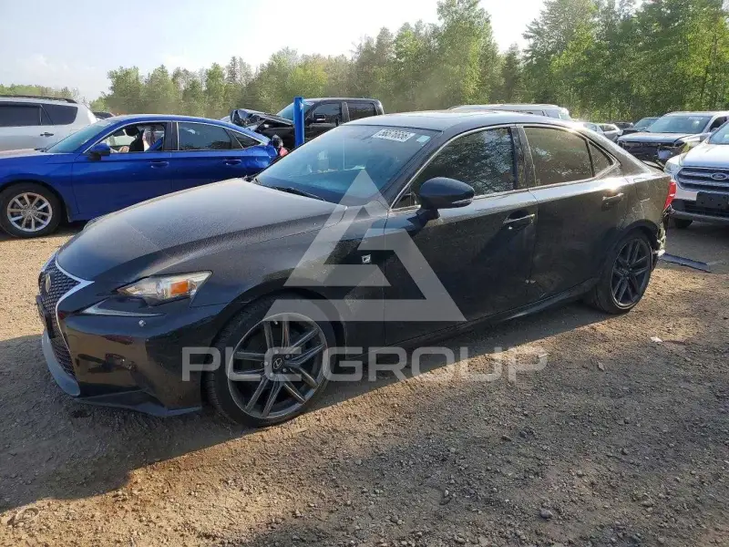2014 Lexus IS photo