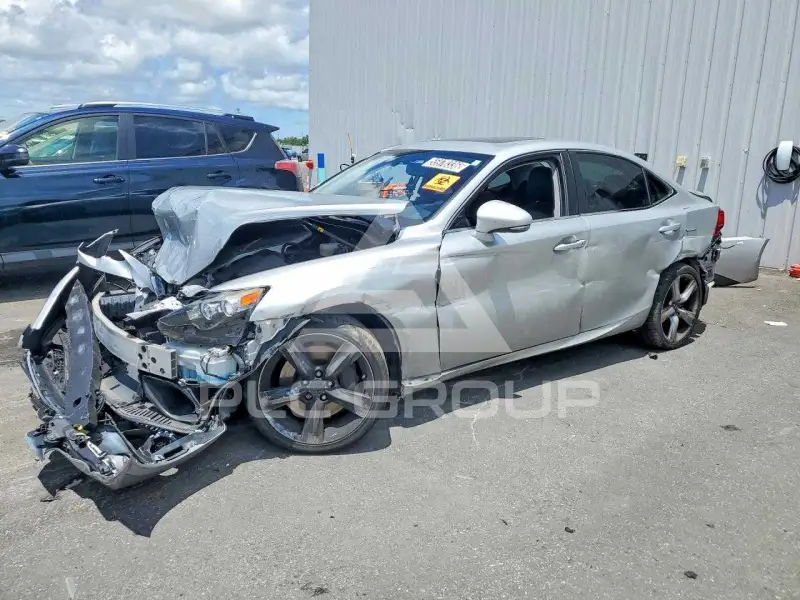 2014 Lexus IS фото