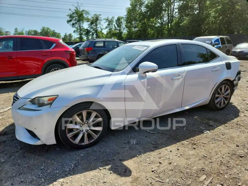 2014 Lexus IS фото