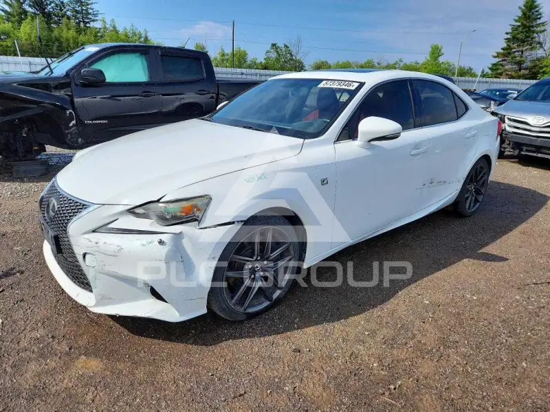 2014 Lexus IS photo