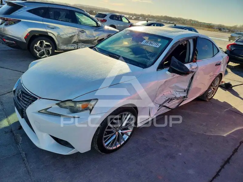 2014 Lexus IS фото