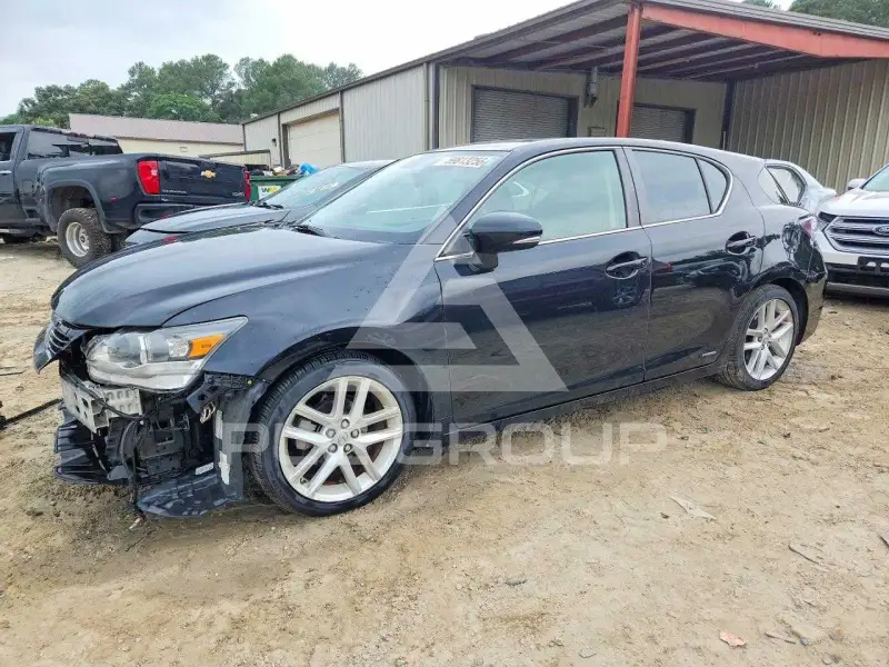 2014 Lexus CT200 photo