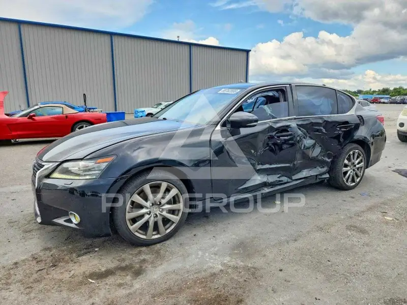 2014 Lexus GS350 photo