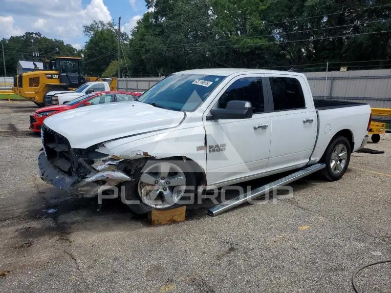 2014 RAM 1500 photo