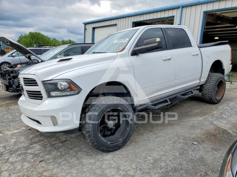 2014 RAM 1500 photo