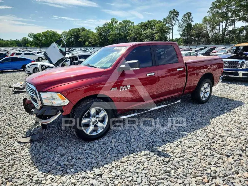 2014 RAM 1500 photo