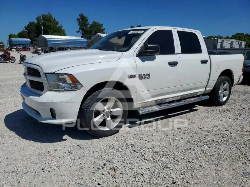 2014 RAM 1500 photo