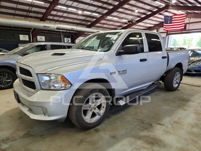2014 RAM 1500 фото