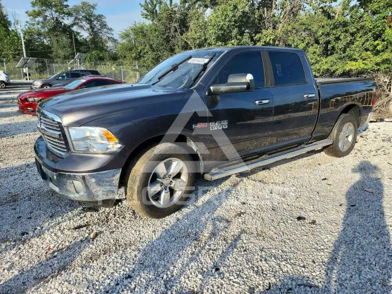 2014 RAM 1500 photo