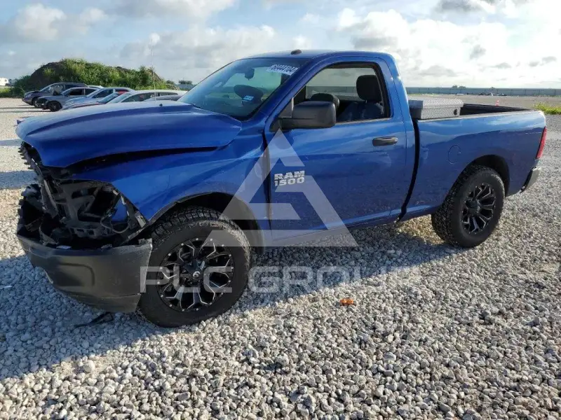 2014 RAM 1500 photo