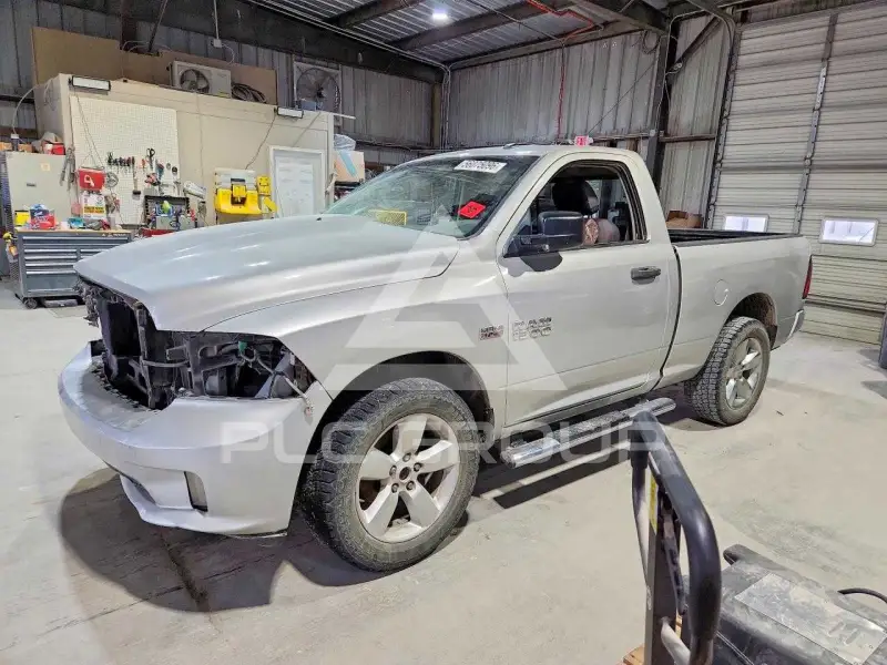 2014 RAM 1500 фото