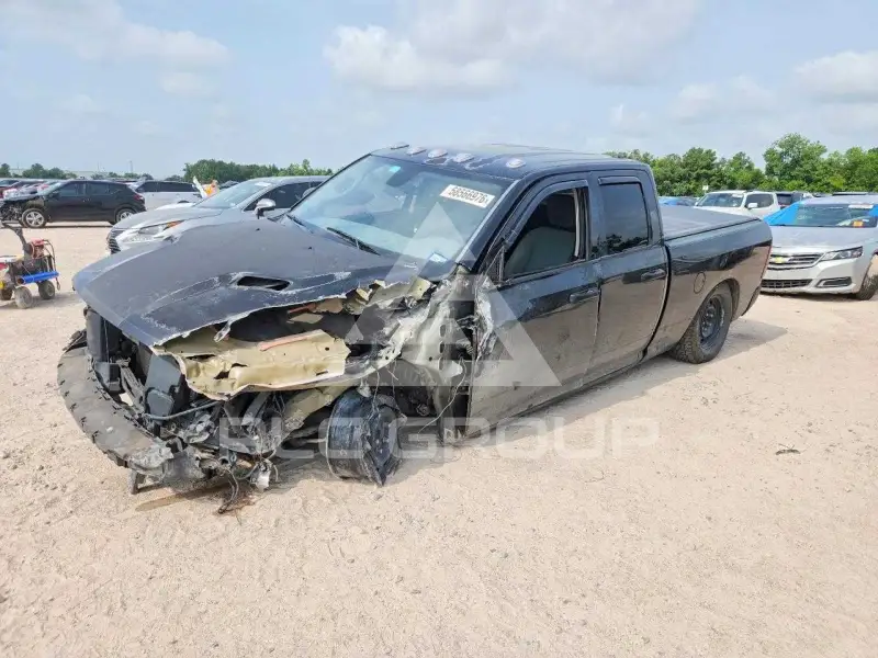 2014 RAM 1500 photo