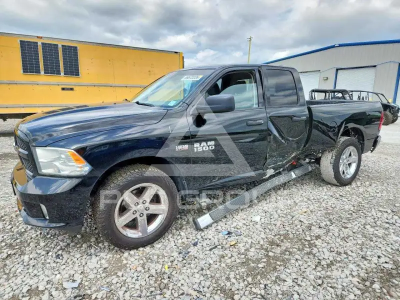 2014 RAM 1500 photo