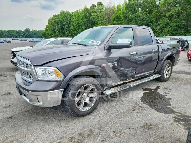 2014 RAM 1500 photo