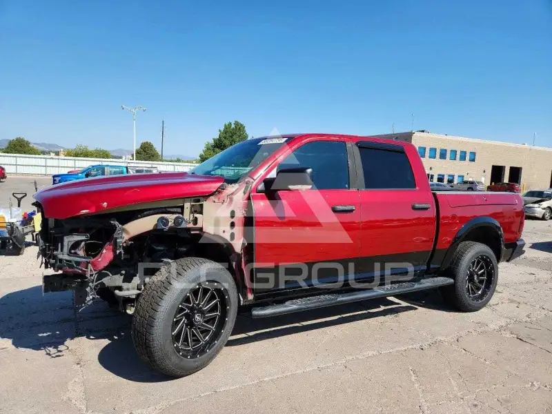 2014 RAM 1500 фото