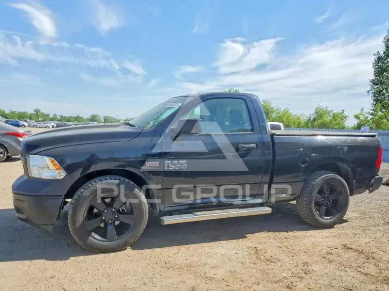 2014 RAM 1500 photo