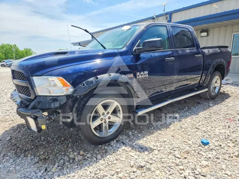 2014 RAM 1500 photo