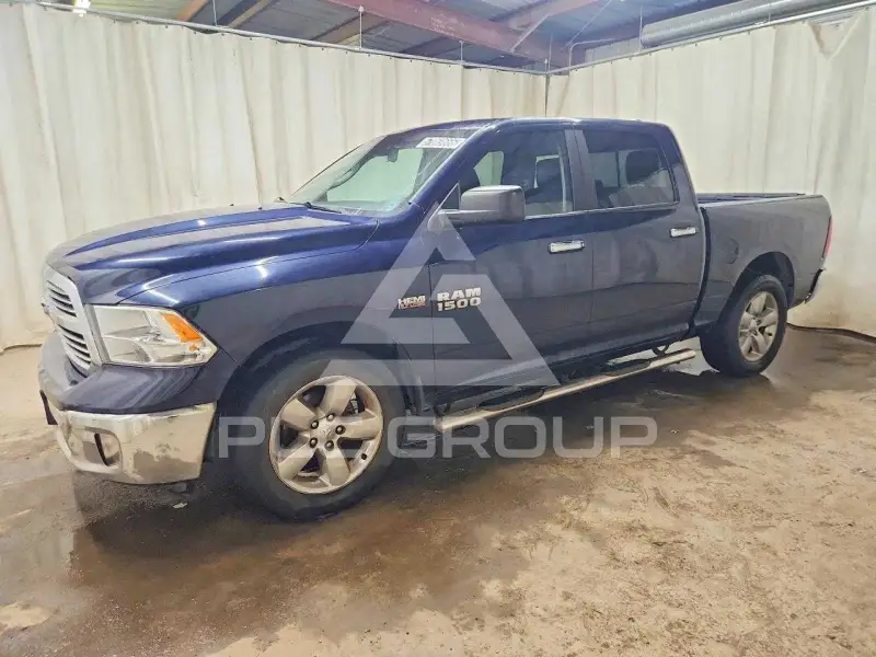 2014 RAM 1500 photo