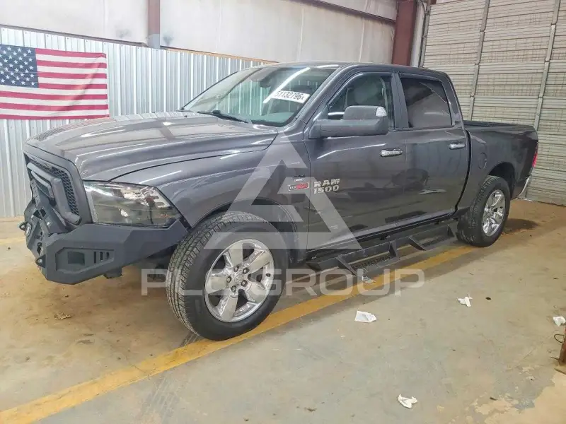 2014 RAM 1500 photo