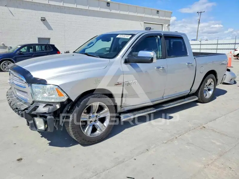 2014 RAM 1500 photo