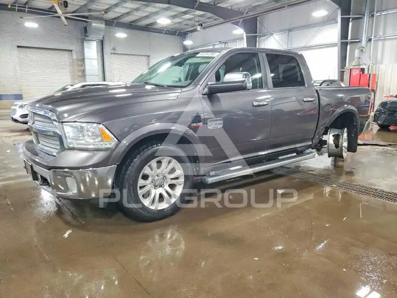2014 RAM 1500 фото
