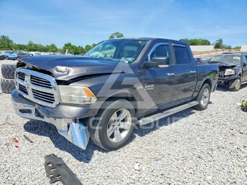 2014 RAM 1500 фото