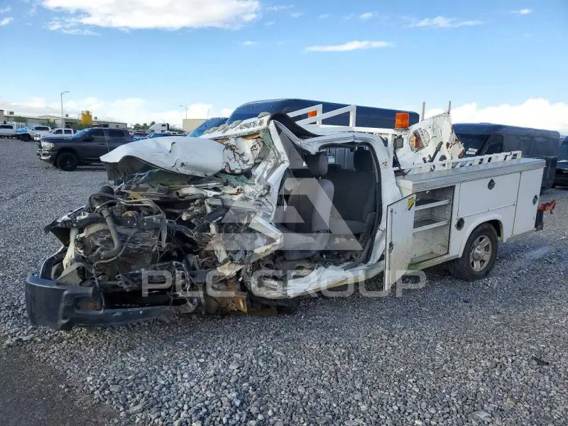 2014 RAM 3500 photo