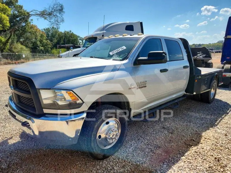 2014 RAM 3500 фото
