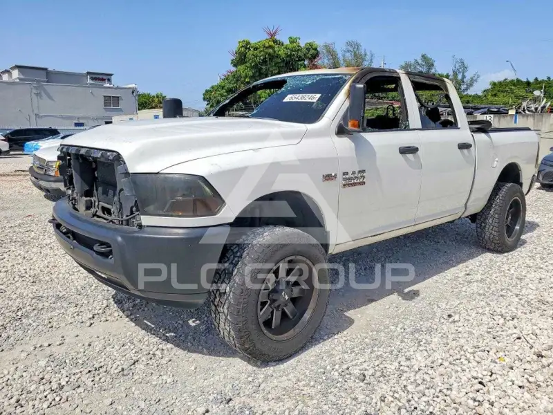 2014 RAM 2500 photo