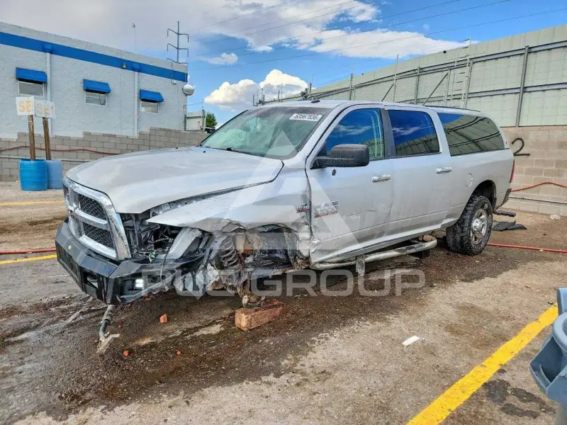 2014 RAM 2500 photo