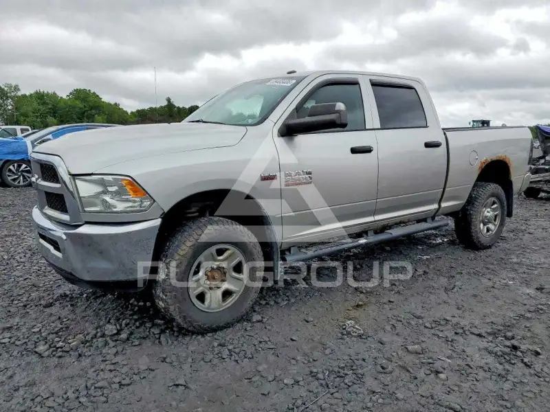 2014 RAM 2500 photo