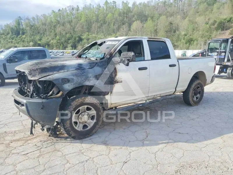 2014 RAM 2500 photo